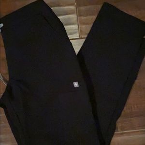 FIGS Yola scrub pants in black